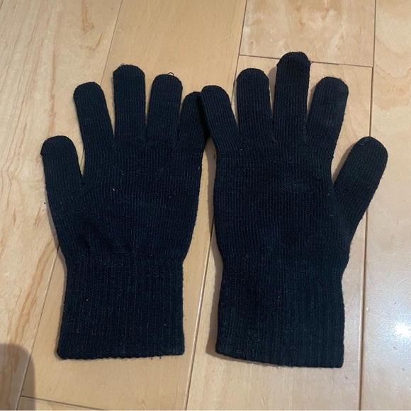 Kids hello kitty printed motif black gloves - Picture 6 of 7